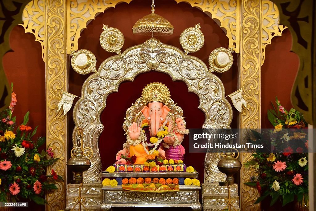 MUMBAI, INDIA - SEPTEMBER 1: A view of the Keshavji Naik Chawl Ganpati during the Ganesh Chaturthi festival at Girgaon on September 1, 2025 in Mumbai, India. (Photo by Bhushan Koyande/Hindustan Times via Getty Images)